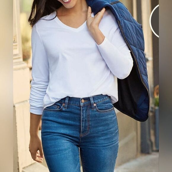 Lands'End 2XL White Relaxed 100% SUPIMA COTTON Lngslvs V-neck Women T-shirt PERU - Picture 1 of 8